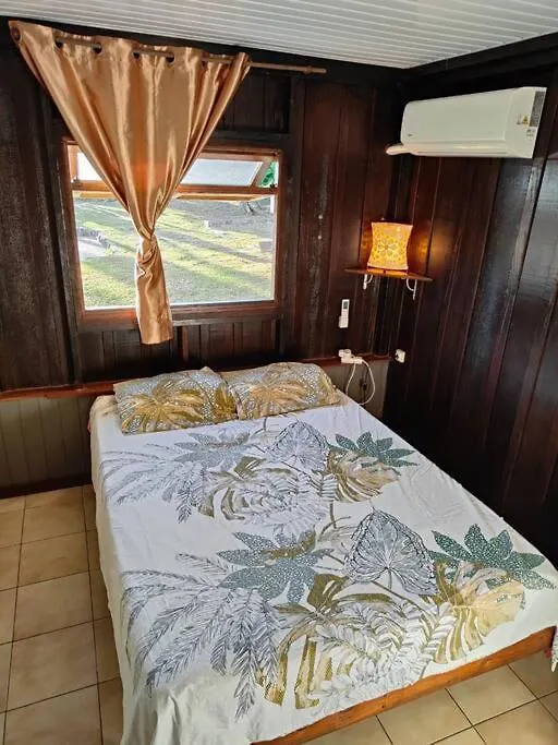 Fare Coconut Maison Authentique De 2 Chambres آبيتي بيت للعطل